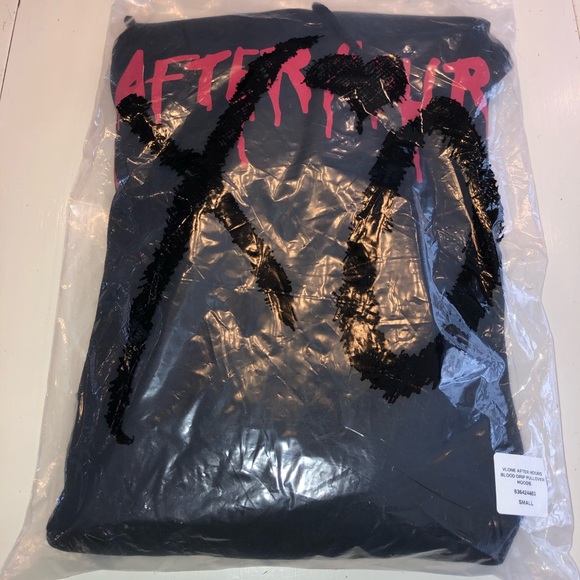 VLONE THE WEEKND AFTER HOURS - Picture 3 of 5